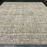 9’8 x 12’7 Classic Vintage Rug Muted Greige , Light  Brown & Sage Green '5453