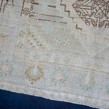 4’3 x 7’6 Classic Antique Rug Muted Beige, Sea Green + Denim SB '4453