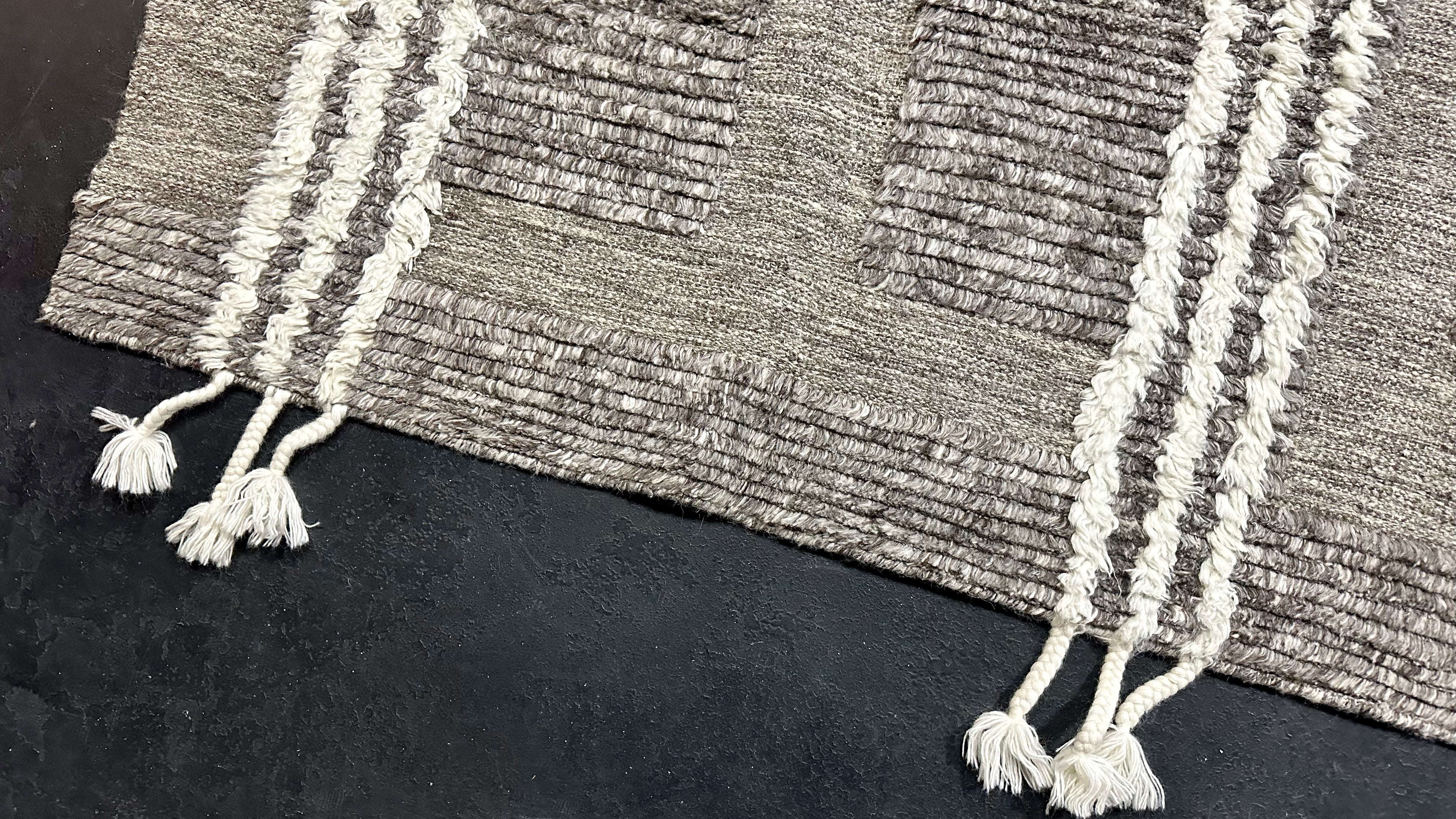 10’4 x 14’1 Shaggy Moroccan Rug Grey Pure Turkish Wool M-3781 Linda's Barn