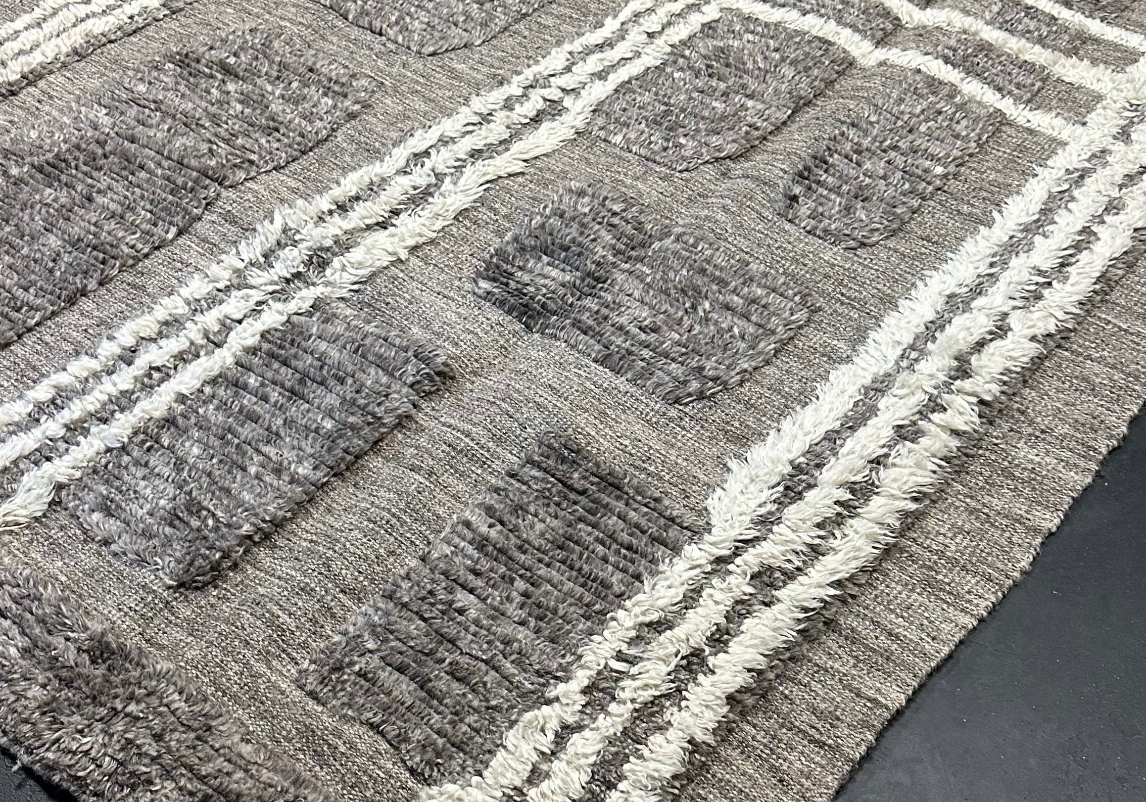 10’4 x 14’1 Shaggy Moroccan Rug Grey Pure Turkish Wool M-3781 Linda's Barn