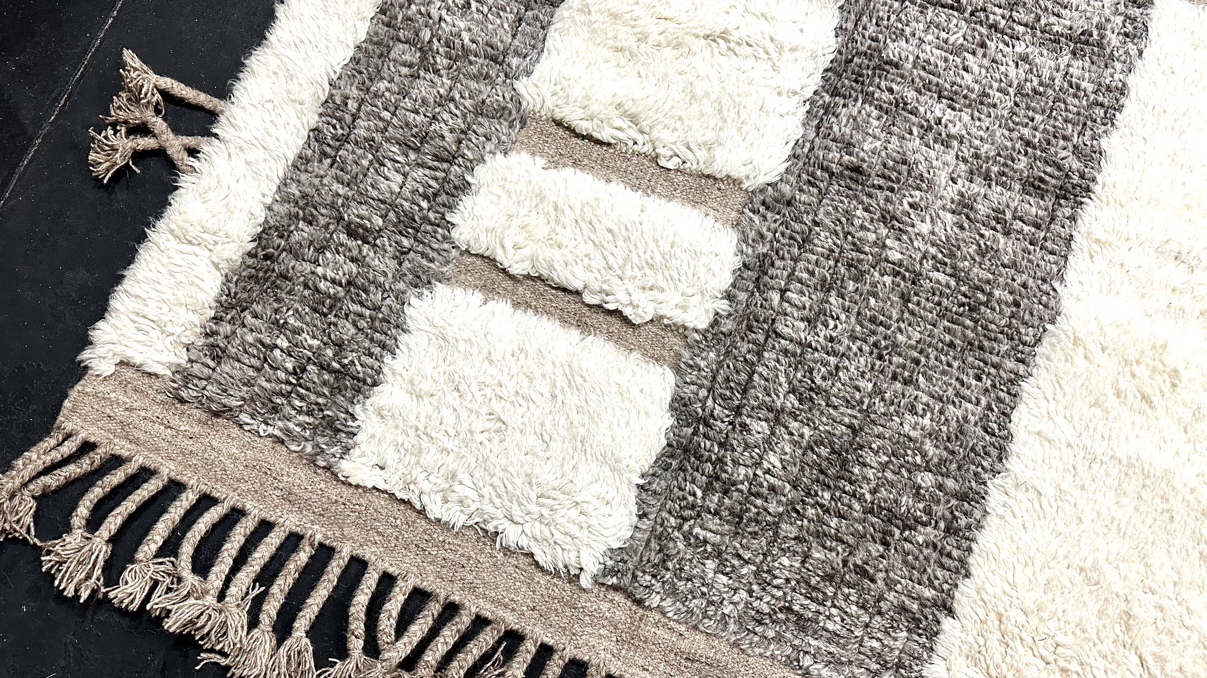 10’2 x 13’9 Shaggy Moroccan Rug Pure Turkish Wool M-3800 Linda's Barn