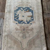 1’7 x 3’3 Vintage Turkish Taspinar Rug Muted Beige & Blue '5395
