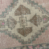 1’6 x 2’11 Vintage Oushak Rug Muted Blush Pink, Beige & Brown '5210