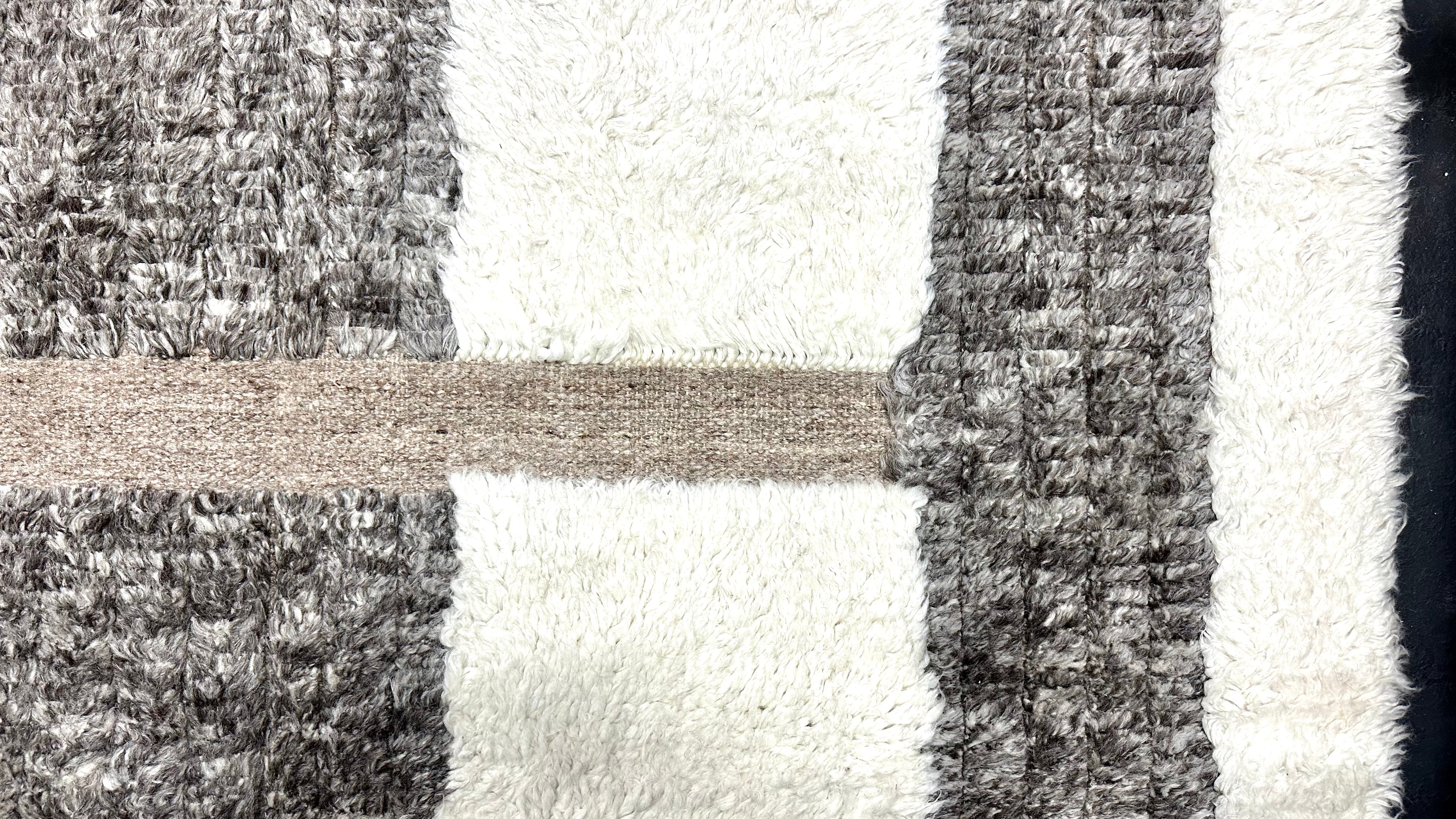 10’2 x 13’9 Shaggy Moroccan Rug Pure Turkish Wool M-3800 Linda's Barn