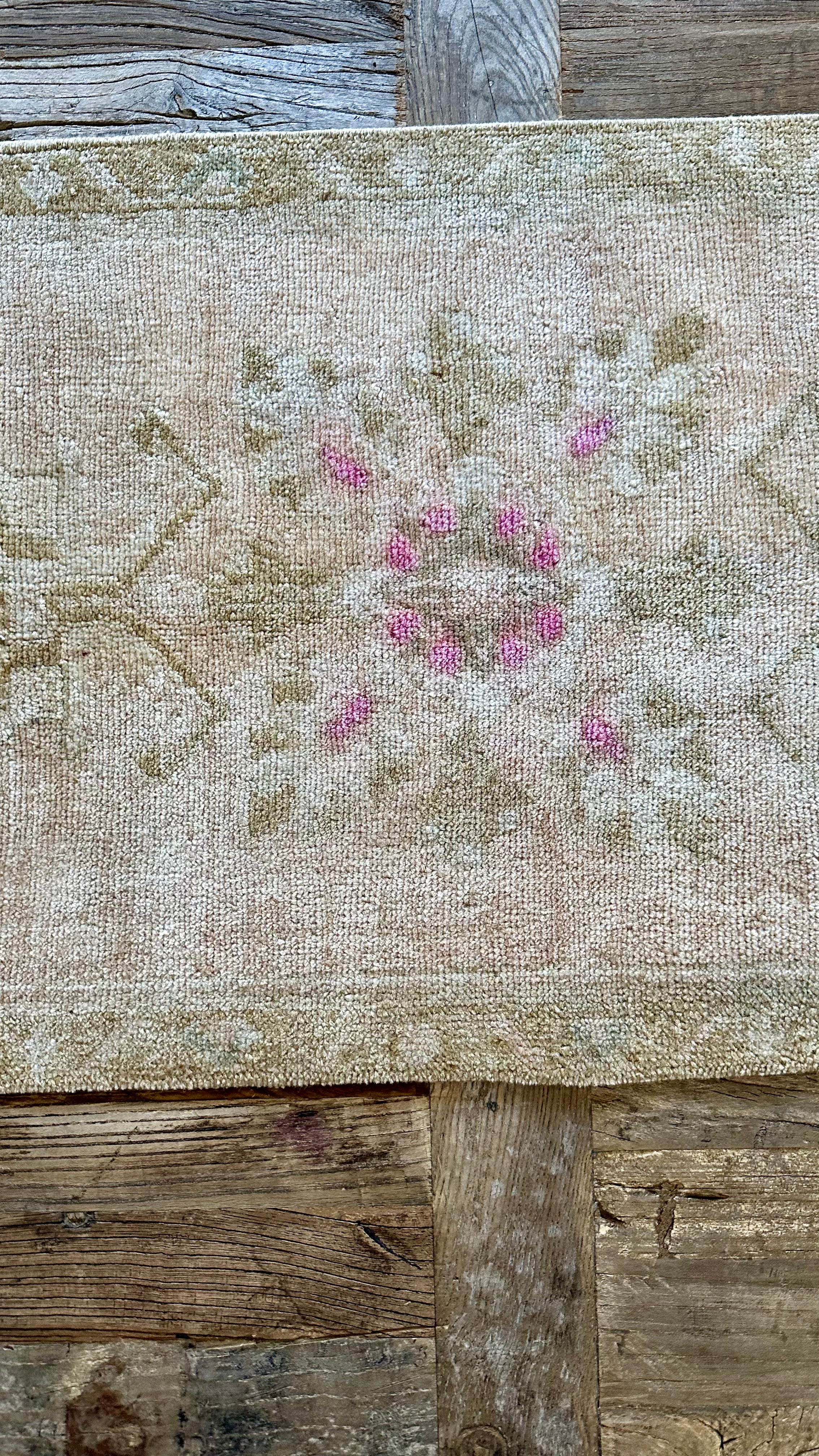 1’7 x 3’5 Antique Turkish Taspinar Rug Muted Beige, Green & Pink '4831 Linda's Barn