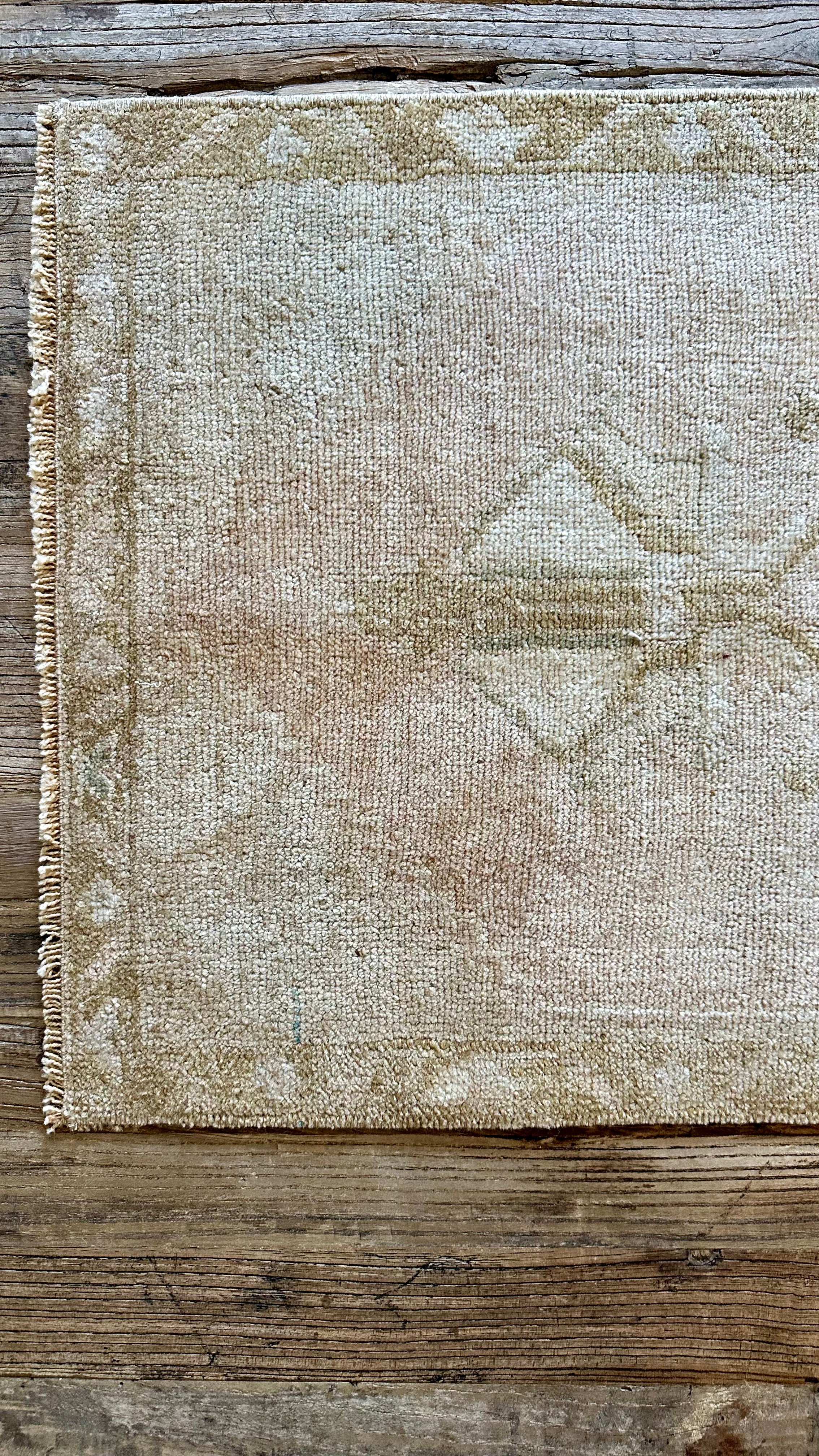 1’7 x 3’5 Antique Turkish Taspinar Rug Muted Beige, Green & Pink '4831 Linda's Barn
