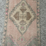 1’6 x 2’11 Vintage Oushak Rug Muted Blush Pink, Beige & Brown '5210