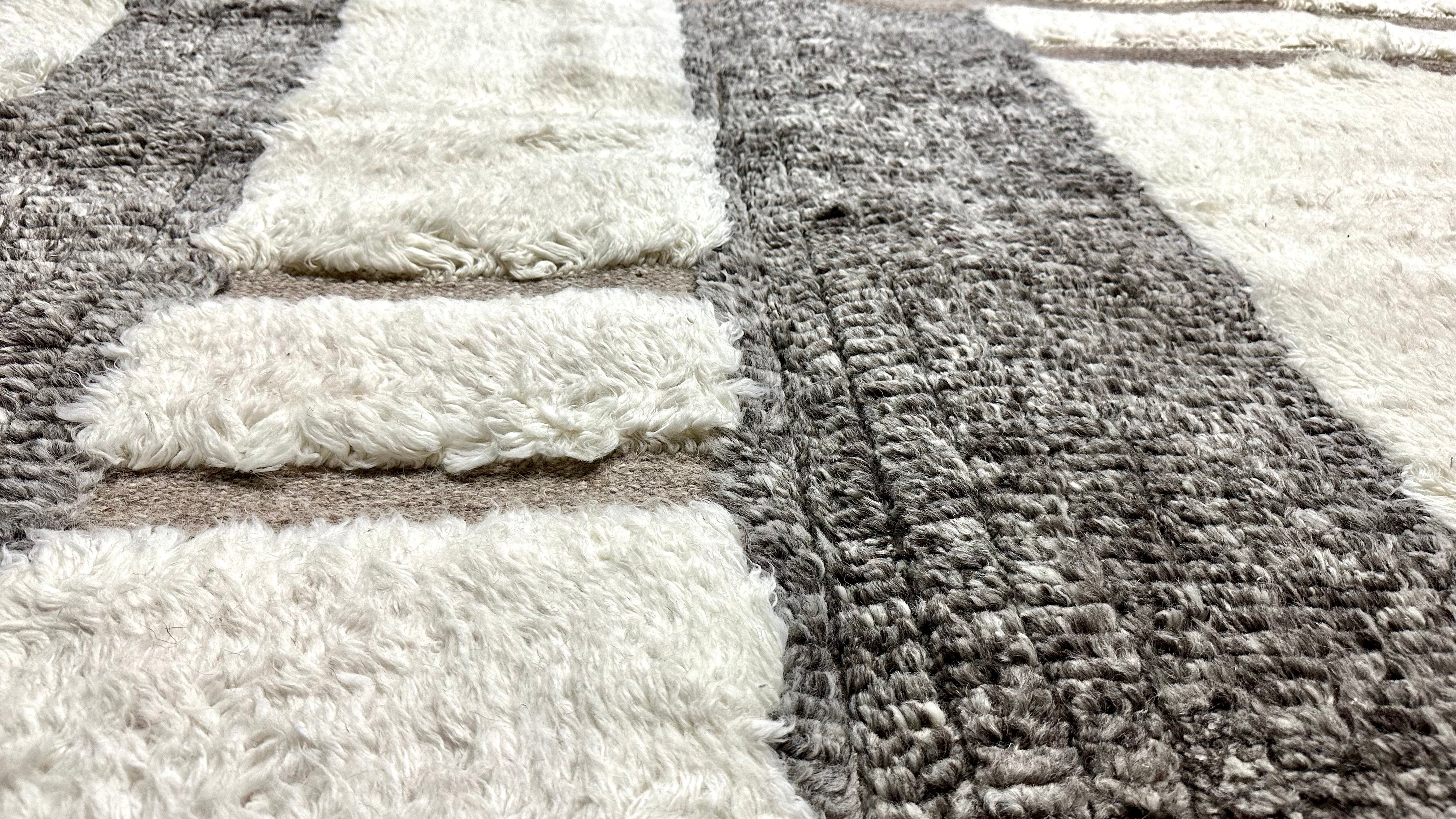 10’2 x 13’9 Shaggy Moroccan Rug Pure Turkish Wool M-3800 Linda's Barn