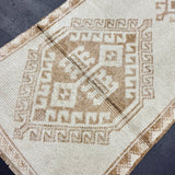 2’8 x 10’4 Vintage Herki Runner Cream & Light Warm Brown