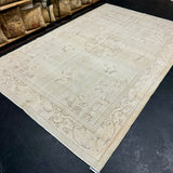 6’10 x 10’5 Vintage Oushak Rug Muted Beige & Light Brown