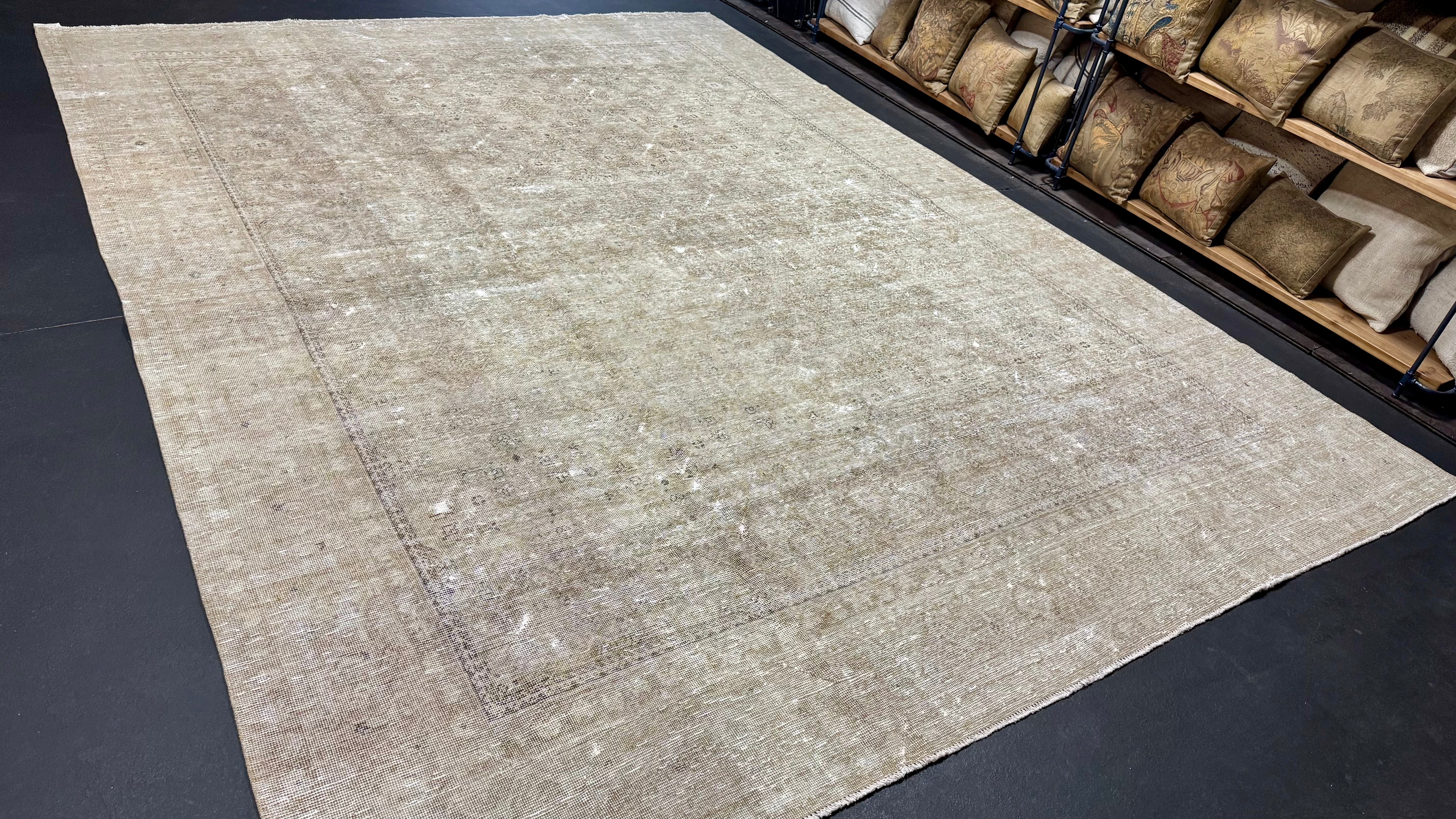 Sage Muted Rug 9’8 x 13’ Classic Vintage Rug Muted Gray, Sage Green & Brown '5432 ...