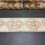 2’10 x 11’6 Vintage Herki Runner Cream, Beige & Light Brown 5519