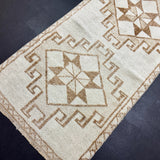 2’10 x 11’6 Vintage Herki Runner Cream, Beige & Light Brown 5519
