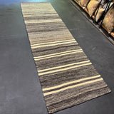 2’8 x 9’4  Vintage Turkish Kilim Runner Gray Tweed & White 5670
