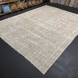9’4 x 13’ Classic Vintage Rug Muted Beige and Rose Pedal  5430