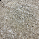 9’6 x 12’6 Classic Vintage Rug Muted Gray-Beige, Sage & Blue 5438