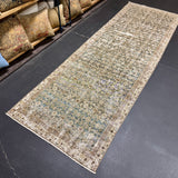 3’3 x 9’10 Classic Vintage Runner Muted Turquoise, Sand & Brown 5702
