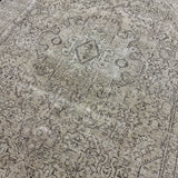 6’4 x 9’ Classic Vintage Rug Muted Taupe and Gray 5663