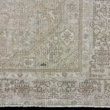 6’6 x 9’3 Classic Vintage Rug Muted Light Beige + Green 5661