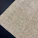 6’4 x 9’2 Classic Vintage Rug Muted Light Taupe, Beige + Sage 5659