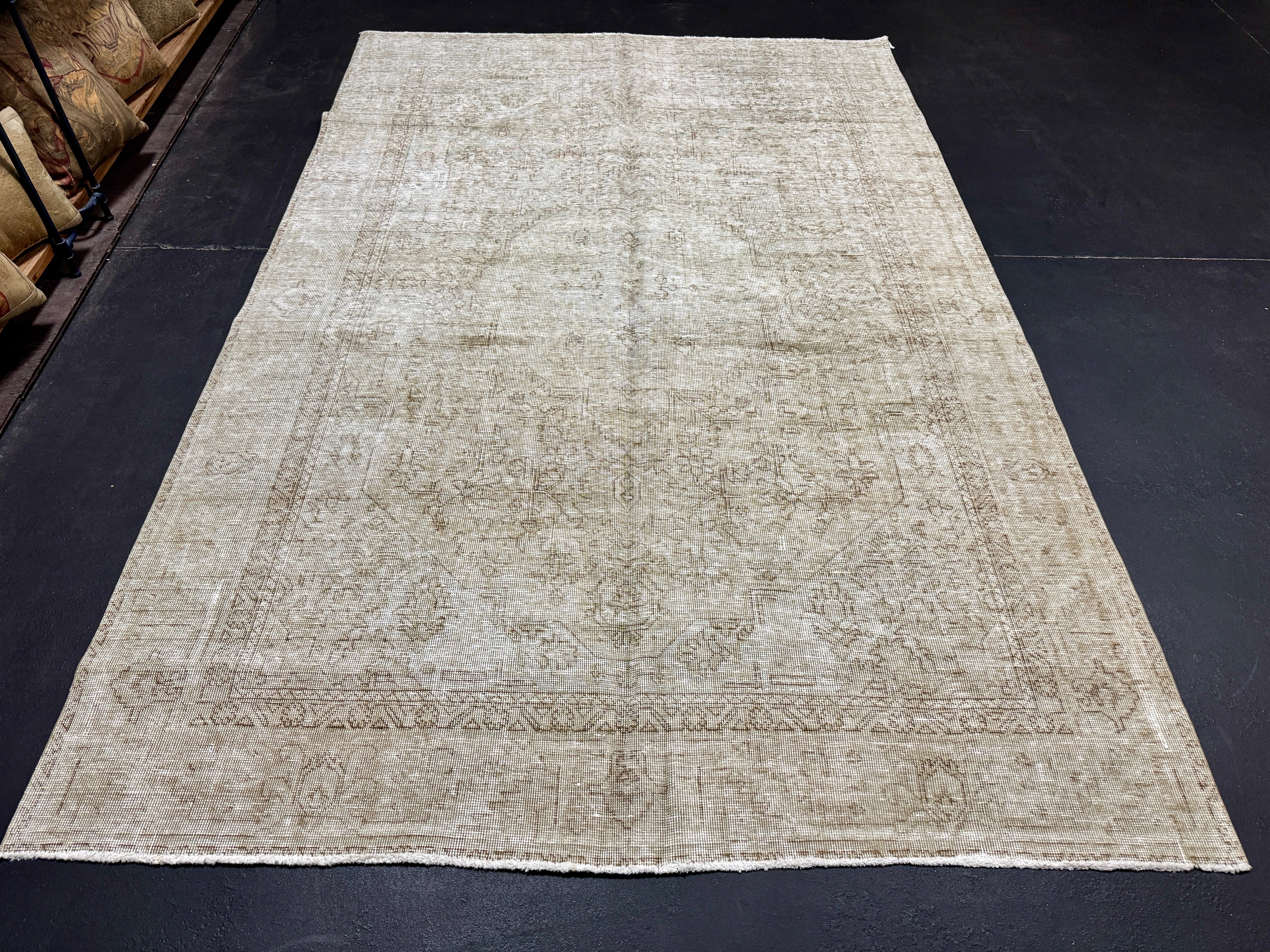 6’2 x 9’2 Classic Vintage Rug Muted Sage-Gray and Brown 5655 Linda's Barn