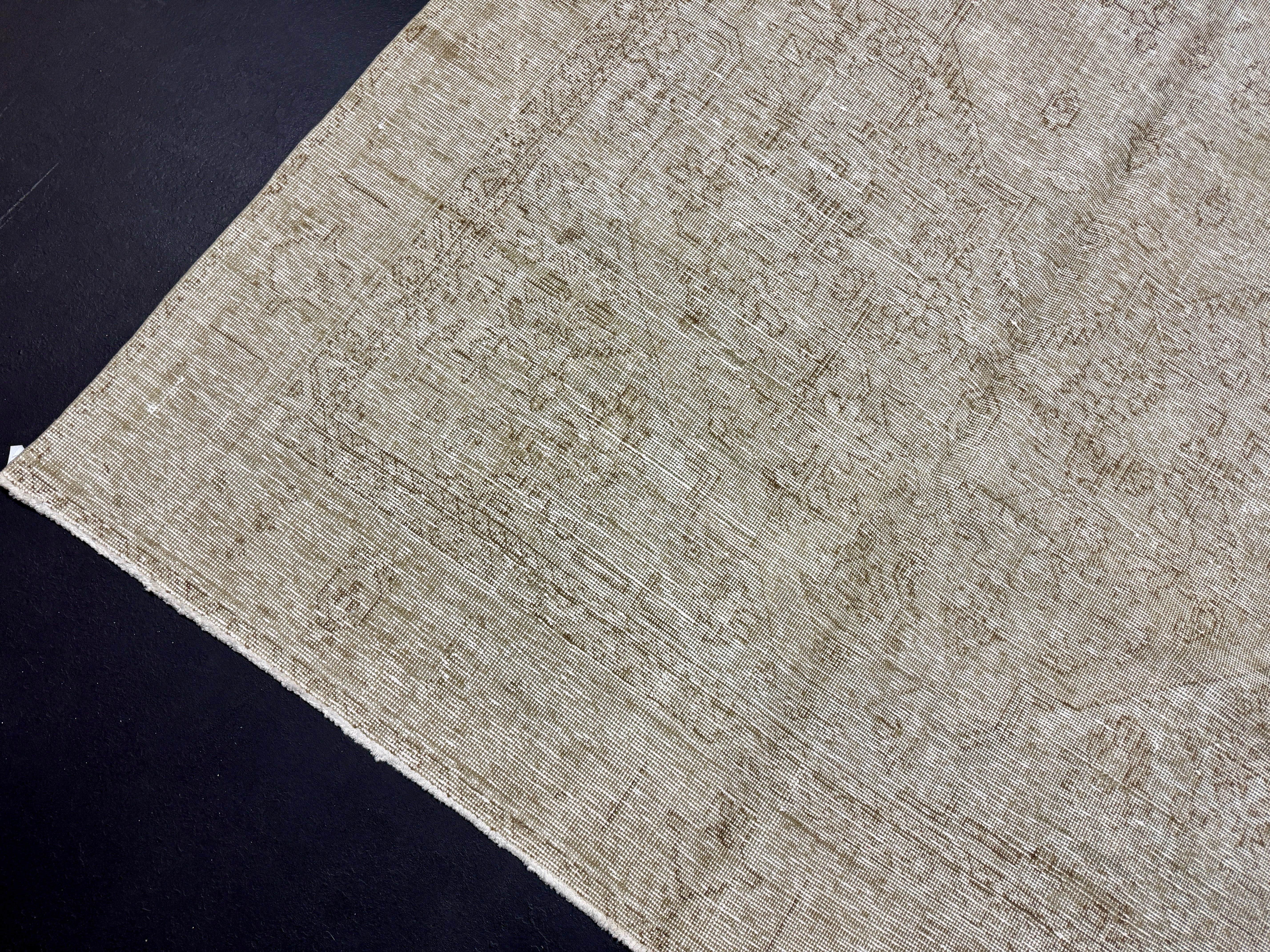 6’2 x 9’2 Classic Vintage Rug Muted Sage-Gray and Brown 5655 Linda's Barn