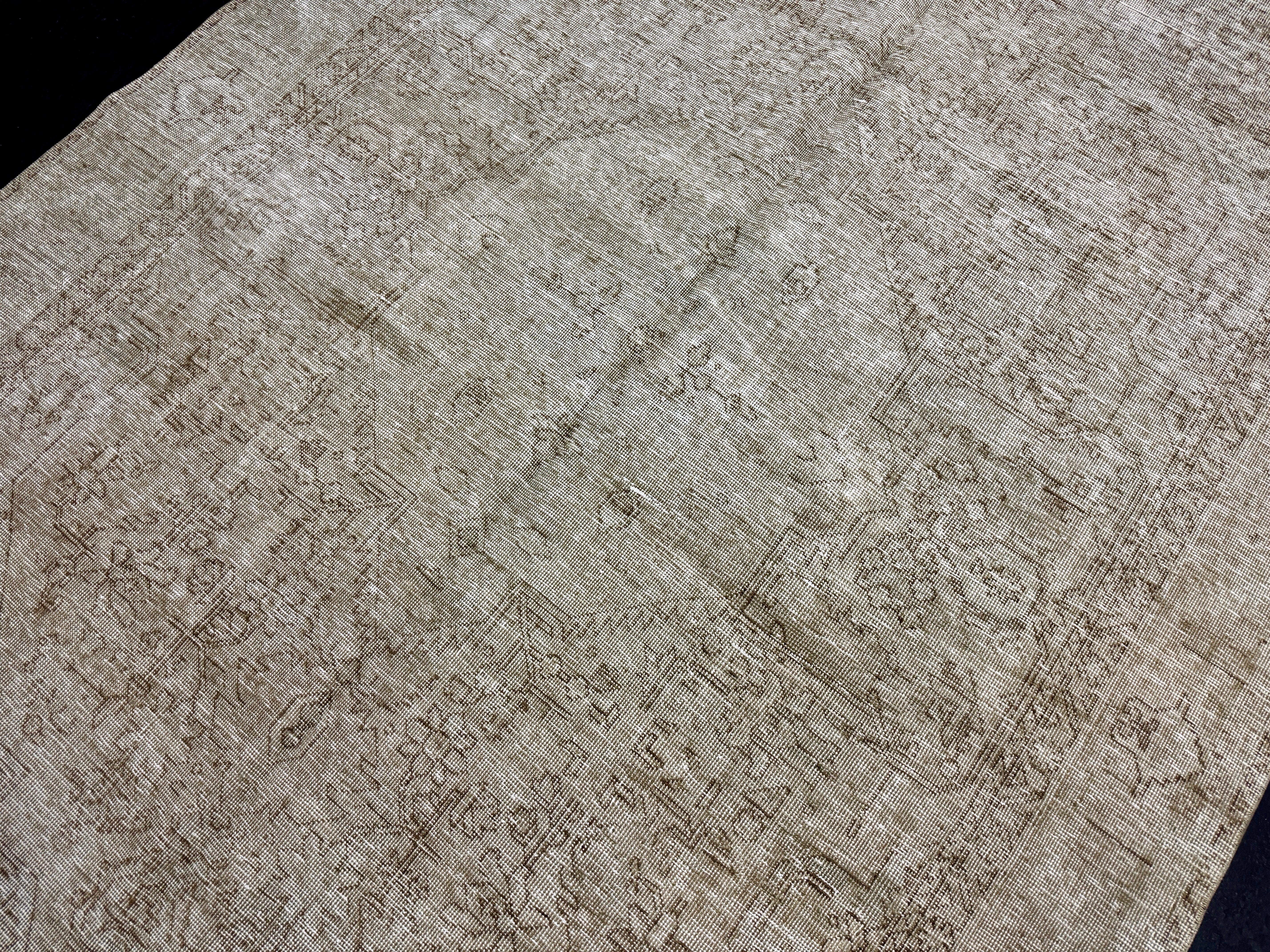 6’2 x 9’2 Classic Vintage Rug Muted Sage-Gray and Brown 5655 Linda's Barn
