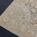 9’11 x 13’7 Classic Vintage Rug Muted  Beige, Brown, Blue & Green 5752