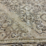 9’2  x 12’3 Classic Vintage Rug Muted Beige, Black & Green 5768
