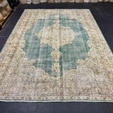 8’ x 11’6 Classic Vintage Rug Muted Teal Green, Beige + Black 5762