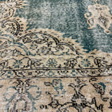 8’ x 11’6 Classic Vintage Rug Muted Teal Green, Beige + Black 5762