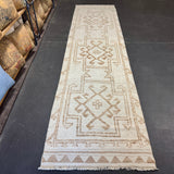 3’ x 12’2 Vintage Herki Runner Cream & Light  Brown 5520