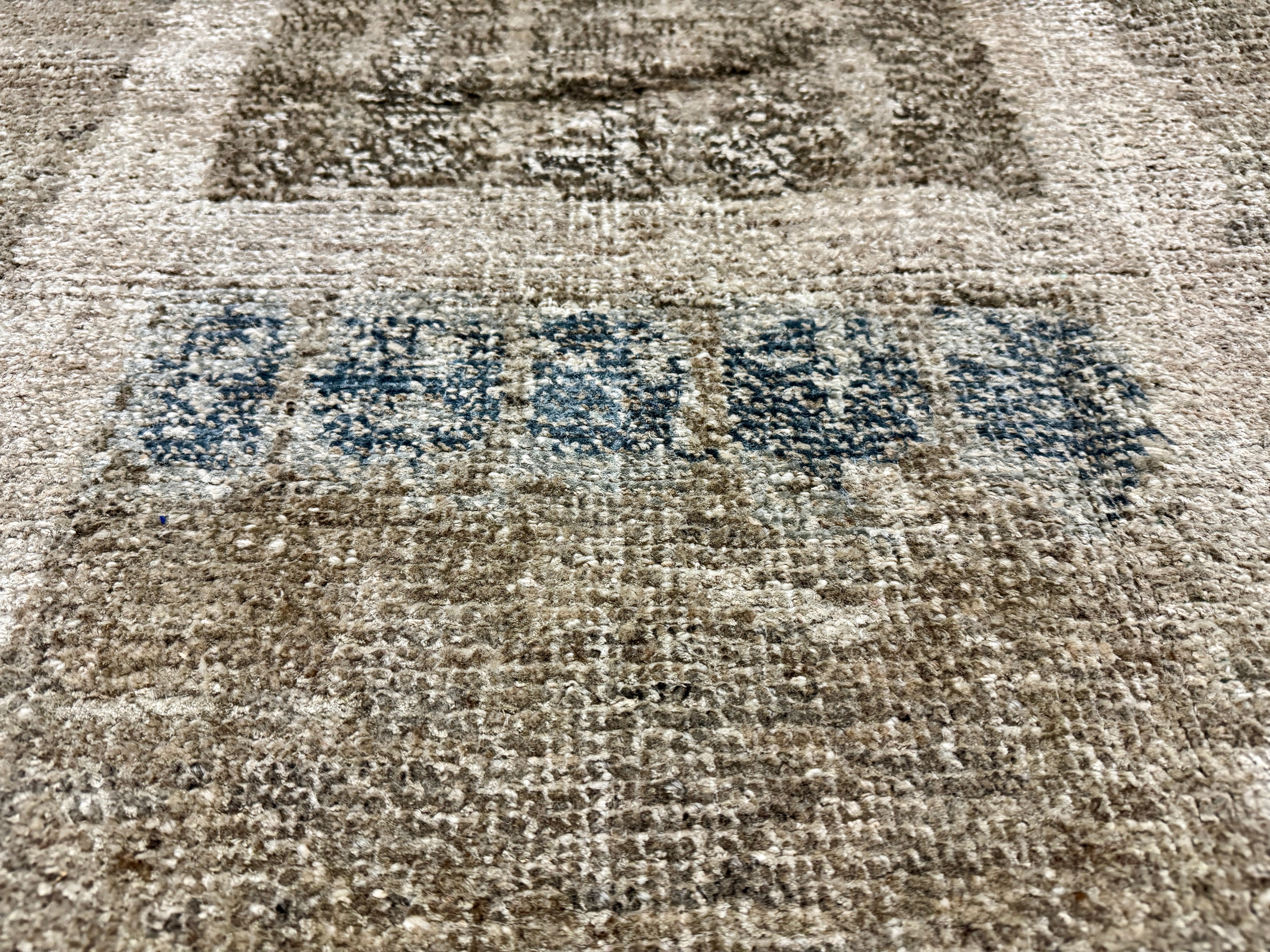 9’3 x 12’ Swedish Style Rug Pure Distressed Silk, Organic Wool + Allo Muted Taupe, Camel, Denim & Silver LB31 Linda's Barn