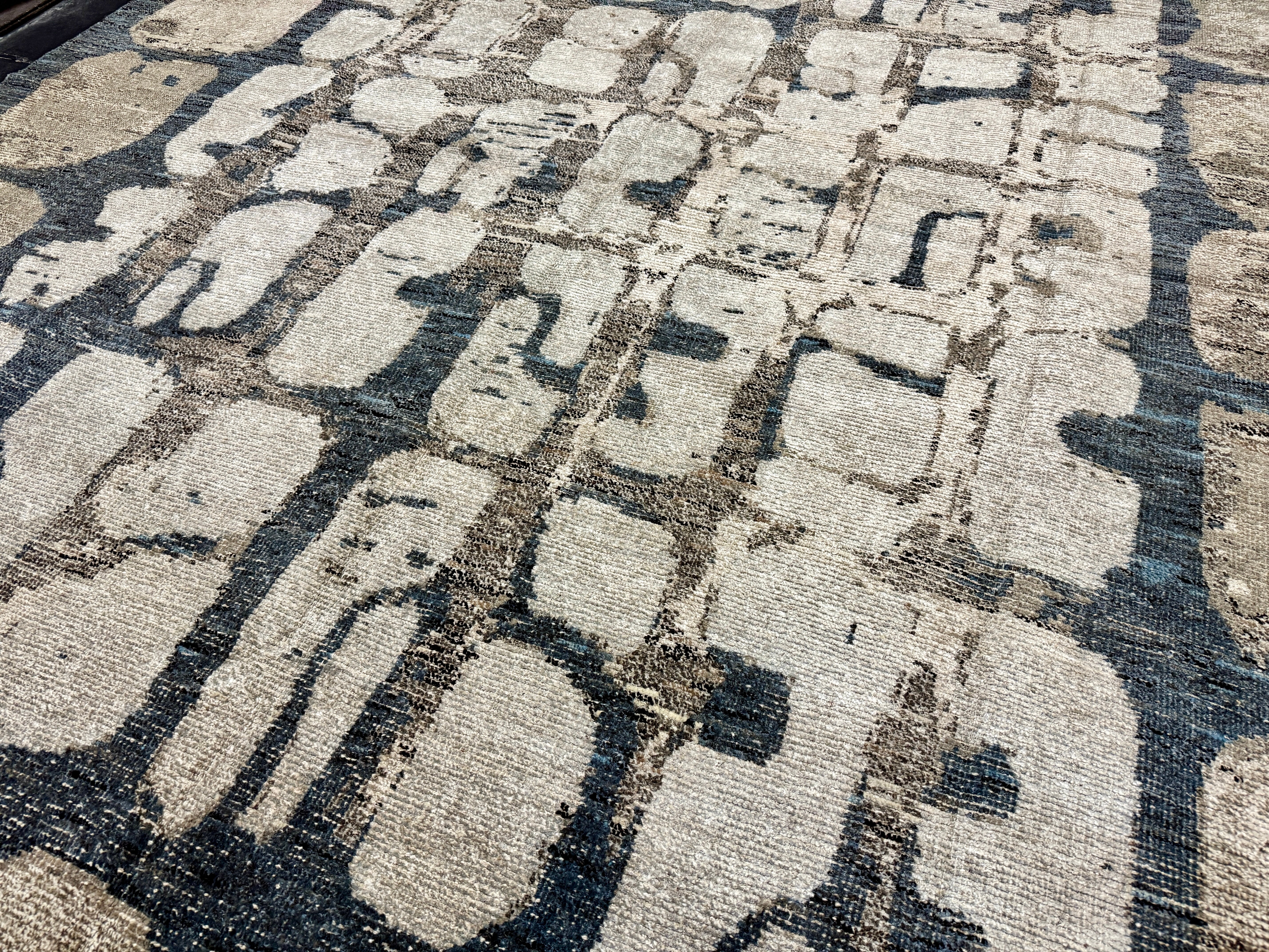 9’4 x 12’3 Swedish Style Rug Pure Distressed Silk, Organic Wool + Allo Muted Midnight Blue, Taupe & Beige LB30 Linda's Barn