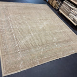 9’ x 11’  Classic Vintage Rug Muted Beige, Bronze & Sea Blue 5772 Linda's Barn
