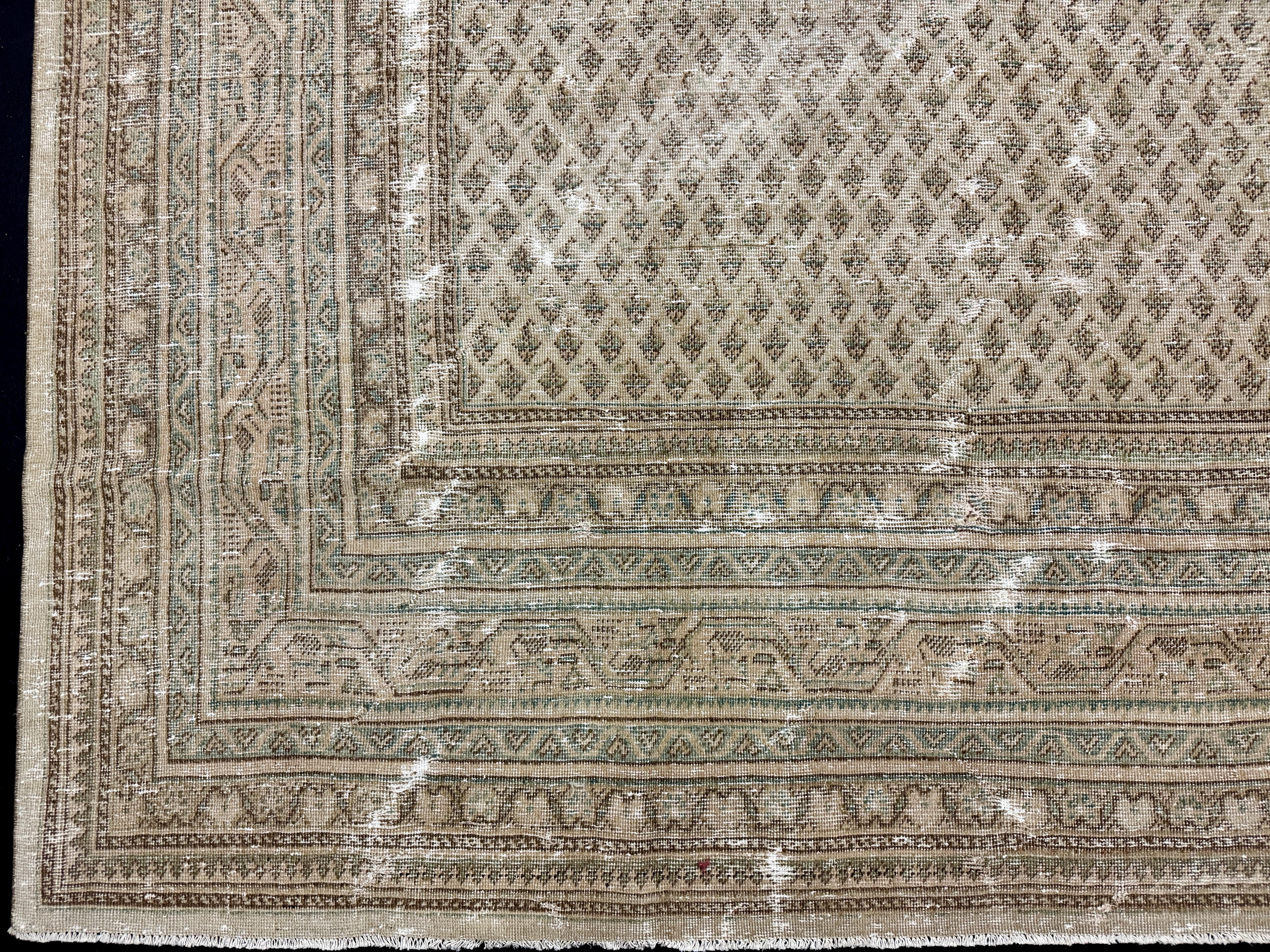 9’ x 11’  Classic Vintage Rug Muted Beige, Bronze & Sea Blue 5772 Linda's Barn