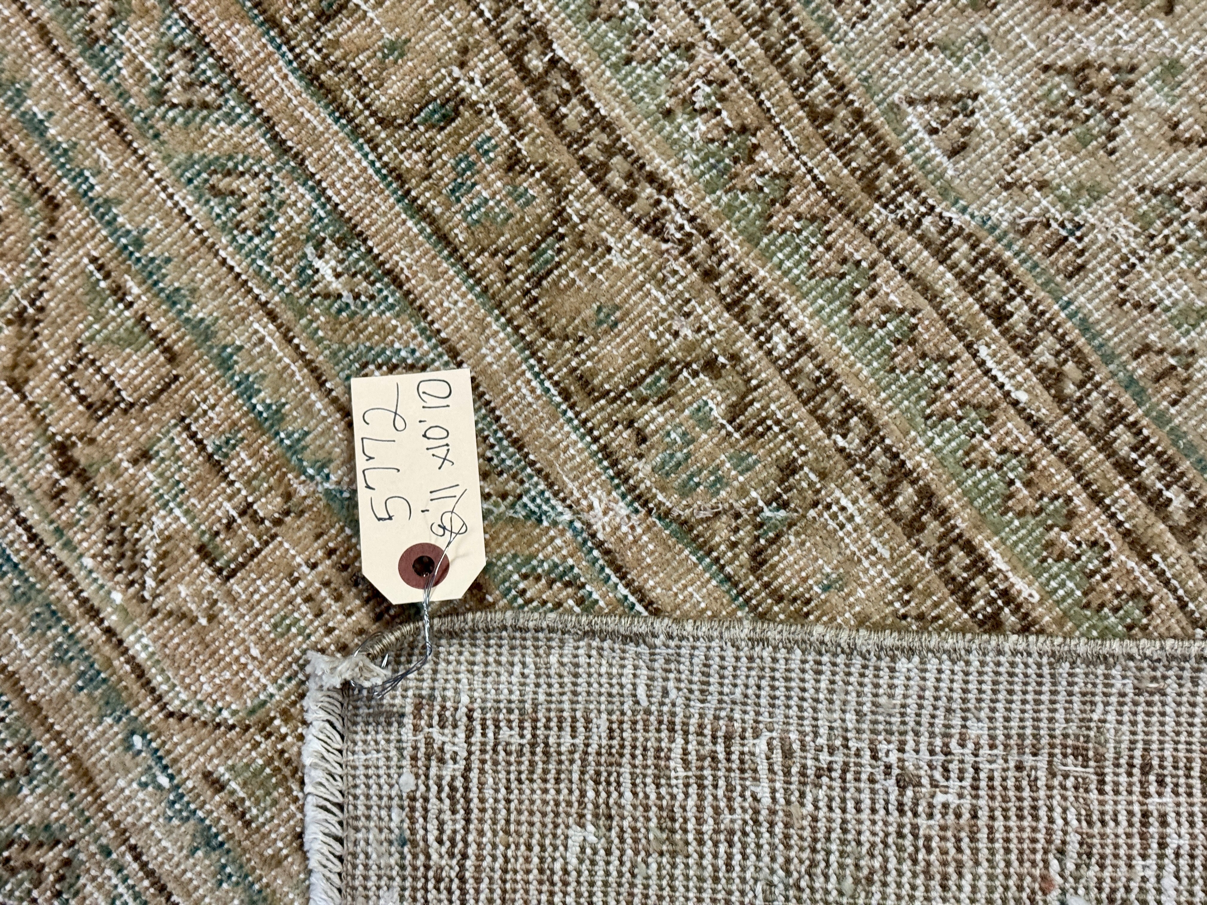 9’ x 11’  Classic Vintage Rug Muted Beige, Bronze & Sea Blue 5772 Linda's Barn