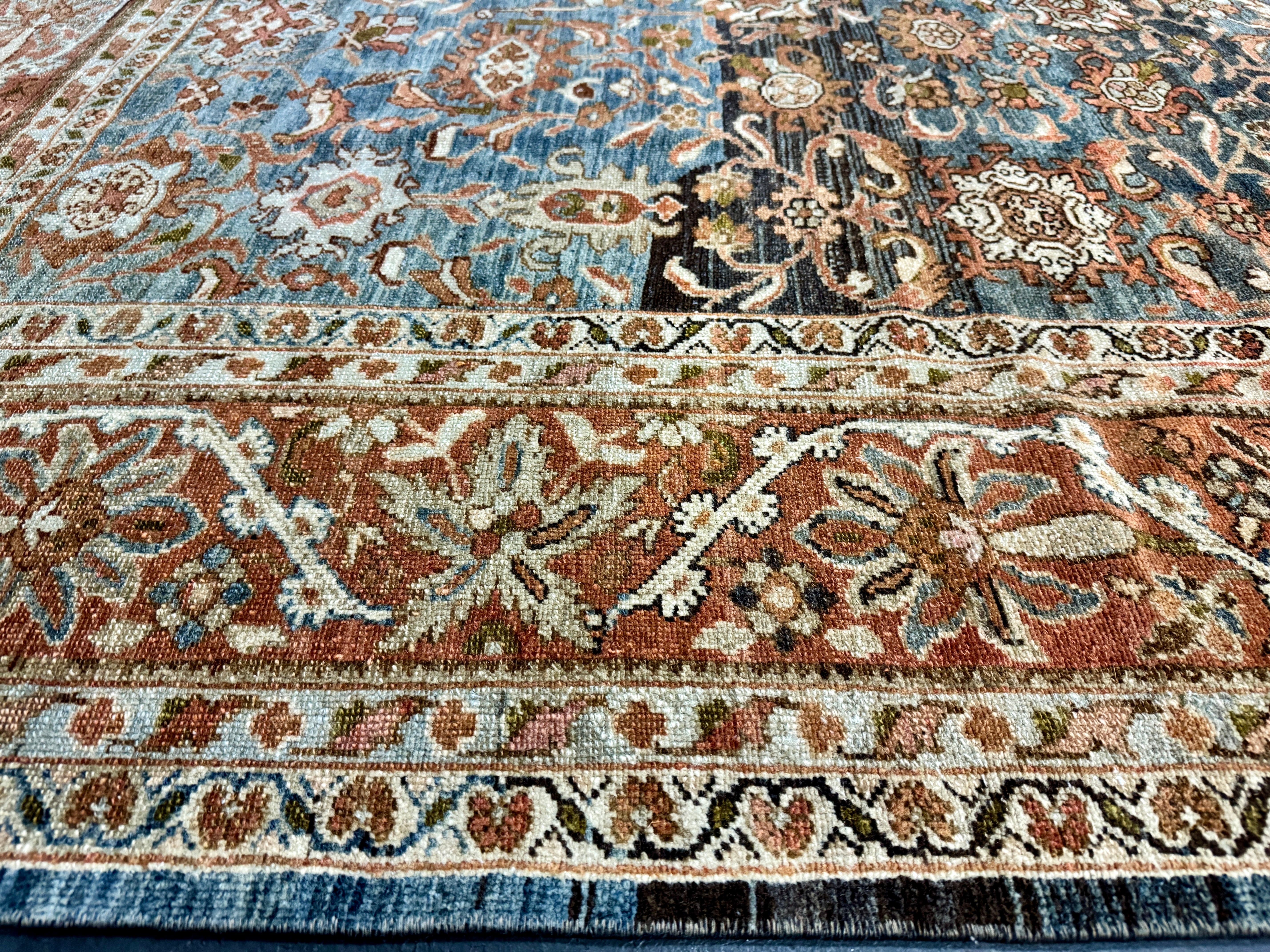 8’4 x 11’9 Classic Antique Carpet Muted Blue, Rust & Beige 5773 Linda's Barn