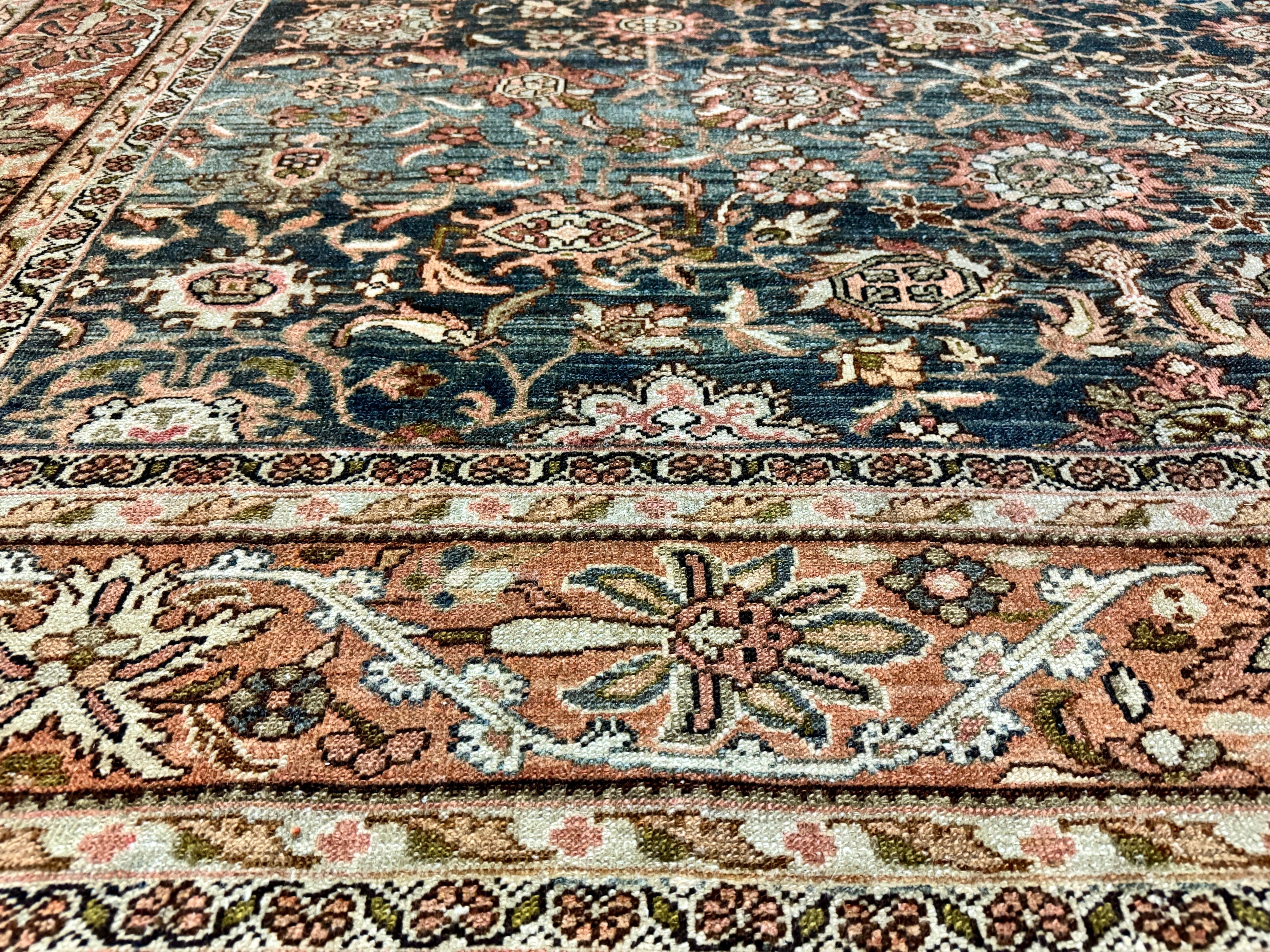 8’4 x 11’9 Classic Antique Carpet Muted Blue, Rust & Beige 5773 Linda's Barn