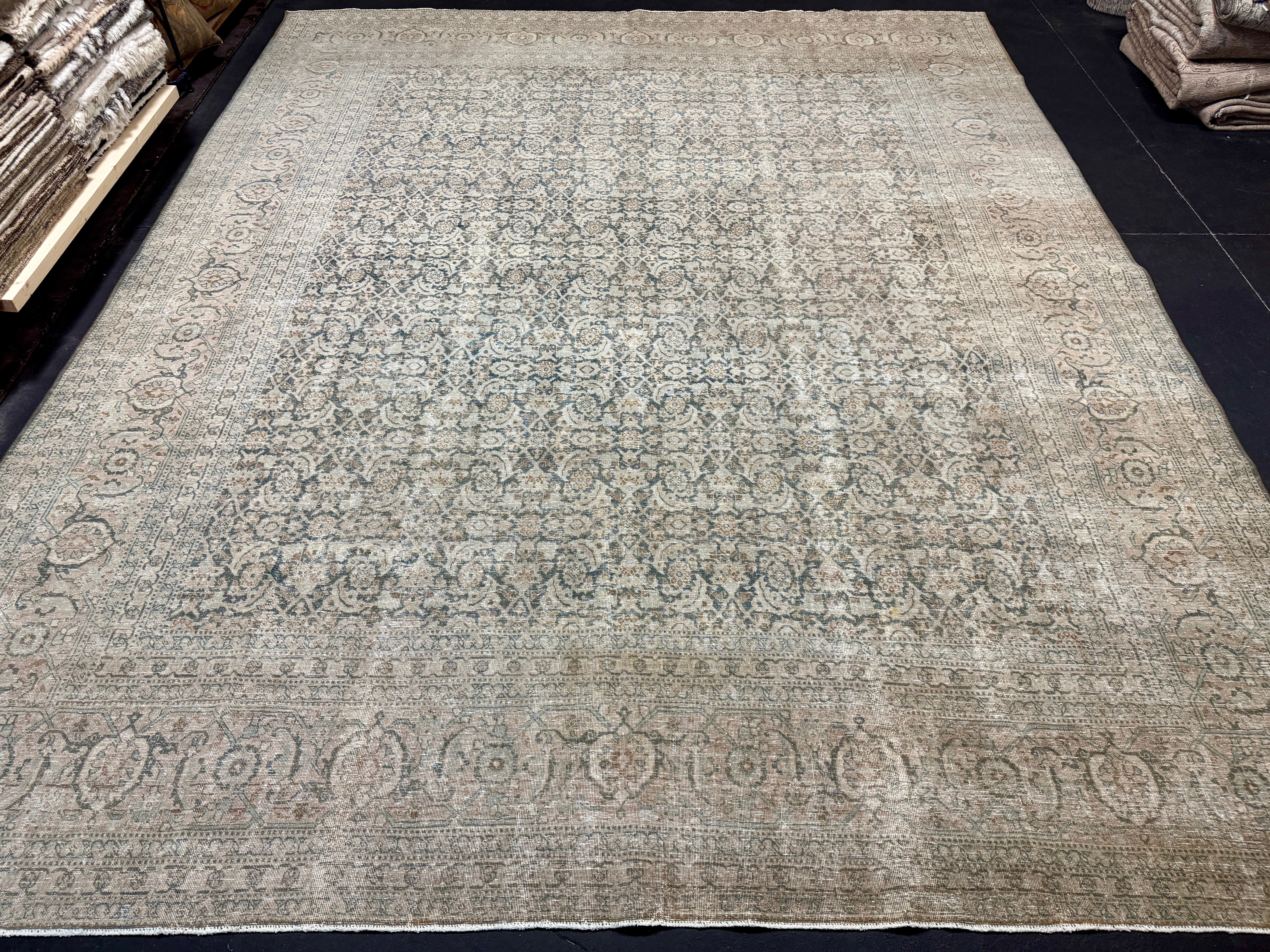 10’5 x 13’1 Classic Antique Rug Muted  Gray-Beige, Denim, Teal & Camel 5778 Linda's Barn