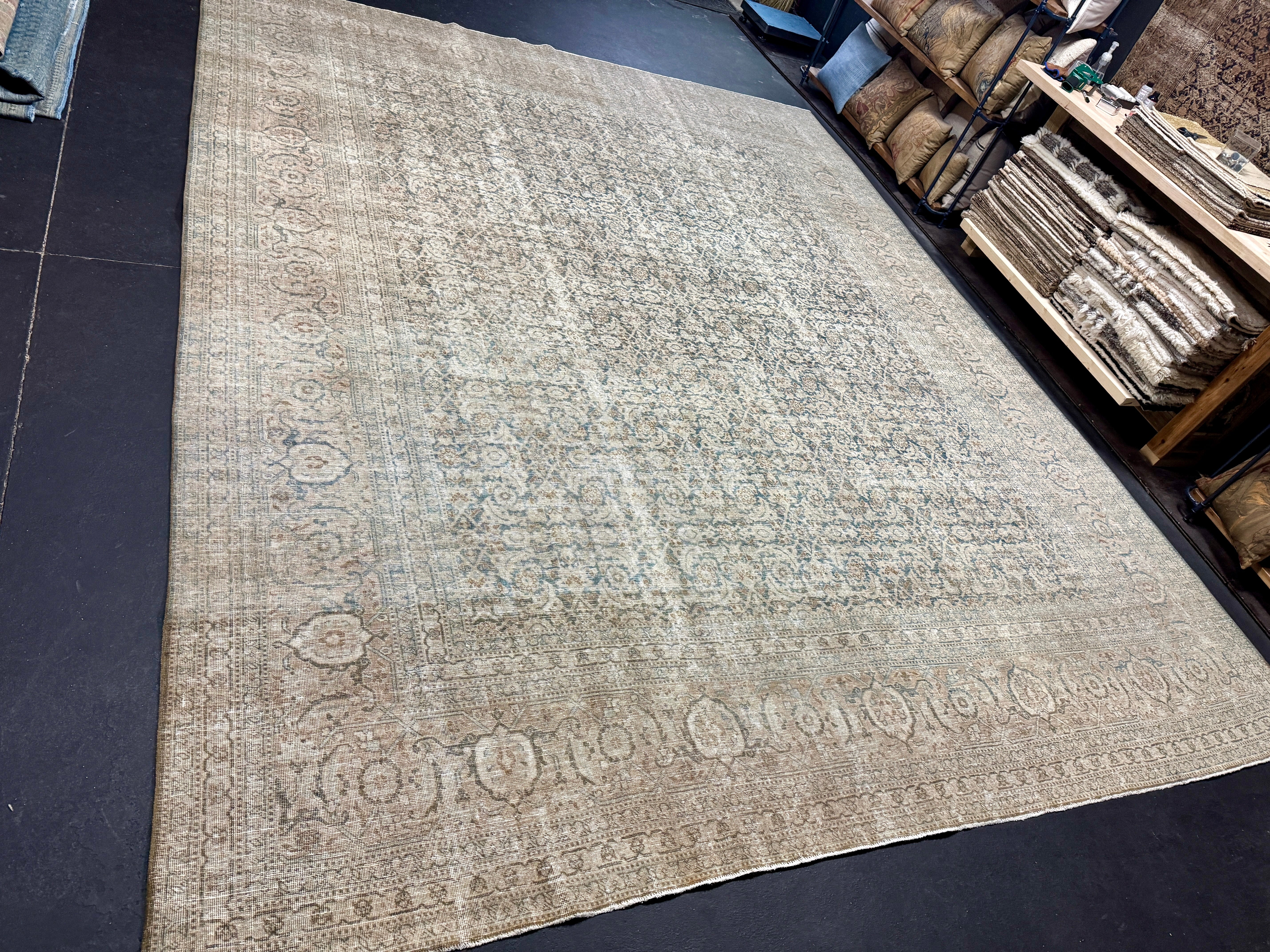 10’5 x 13’1 Classic Antique Rug Muted  Gray-Beige, Denim, Teal & Camel 5778 Linda's Barn