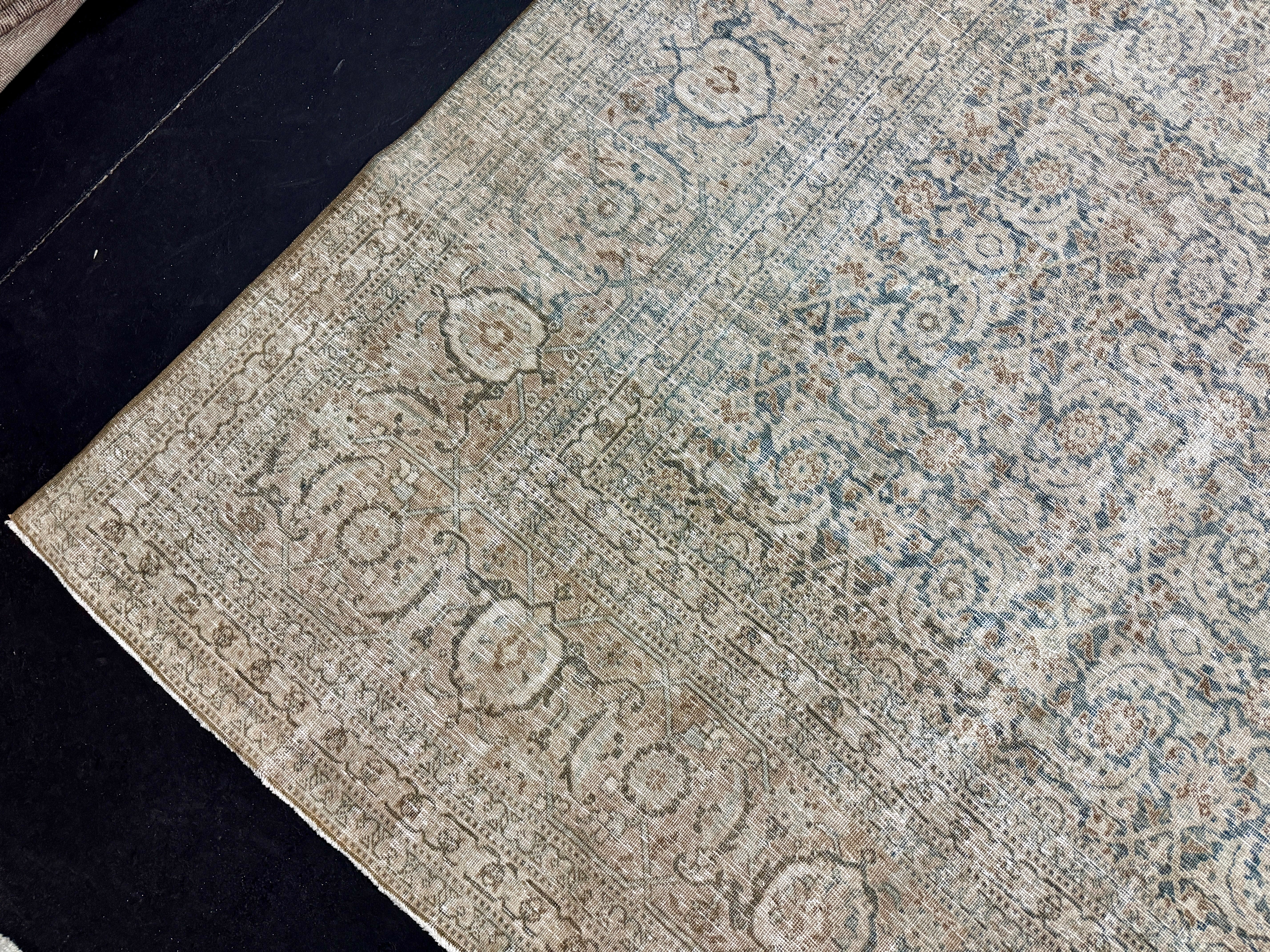 10’5 x 13’1 Classic Antique Rug Muted  Gray-Beige, Denim, Teal & Camel 5778 Linda's Barn