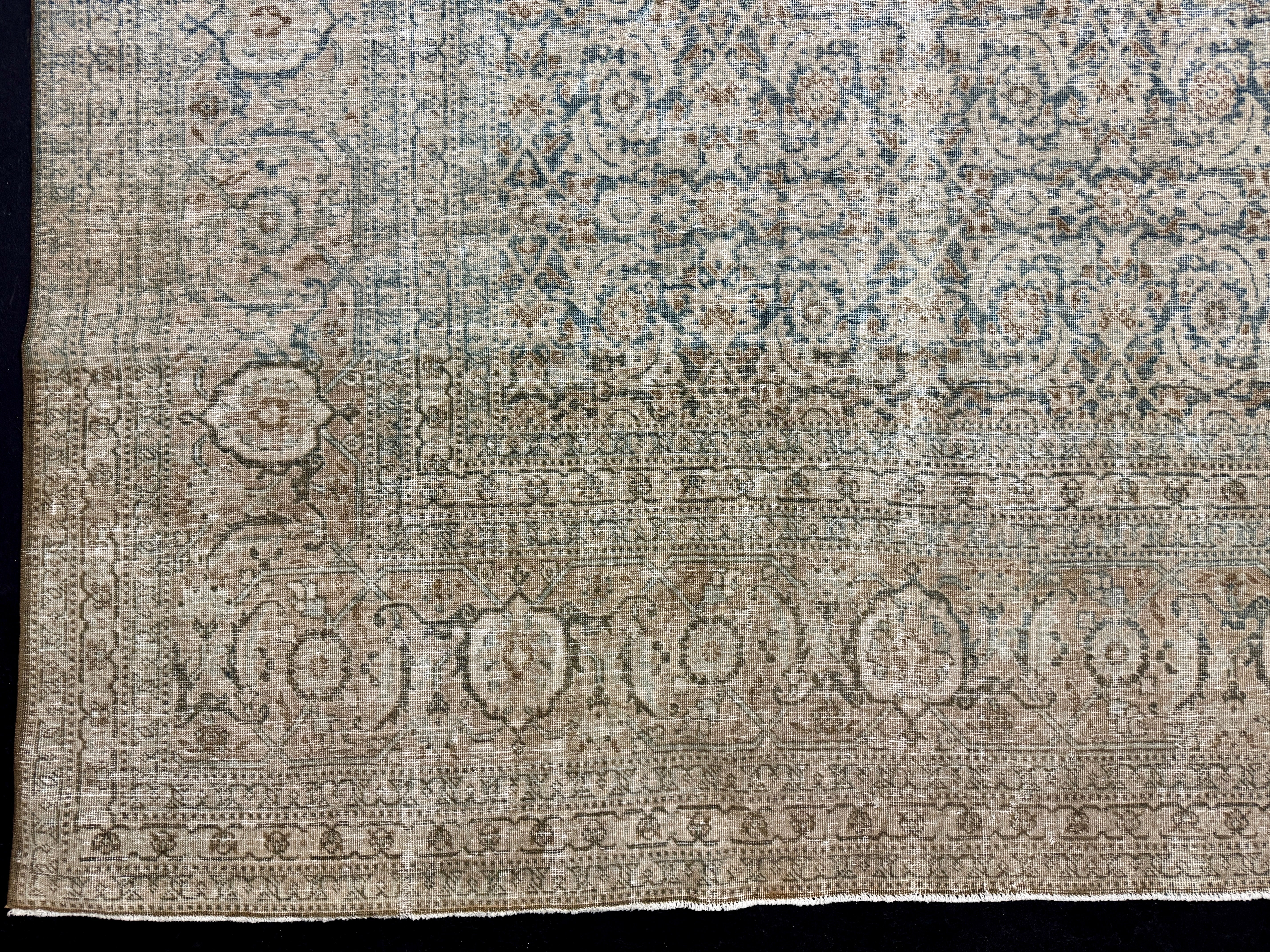 10’5 x 13’1 Classic Antique Rug Muted  Gray-Beige, Denim, Teal & Camel 5778 Linda's Barn