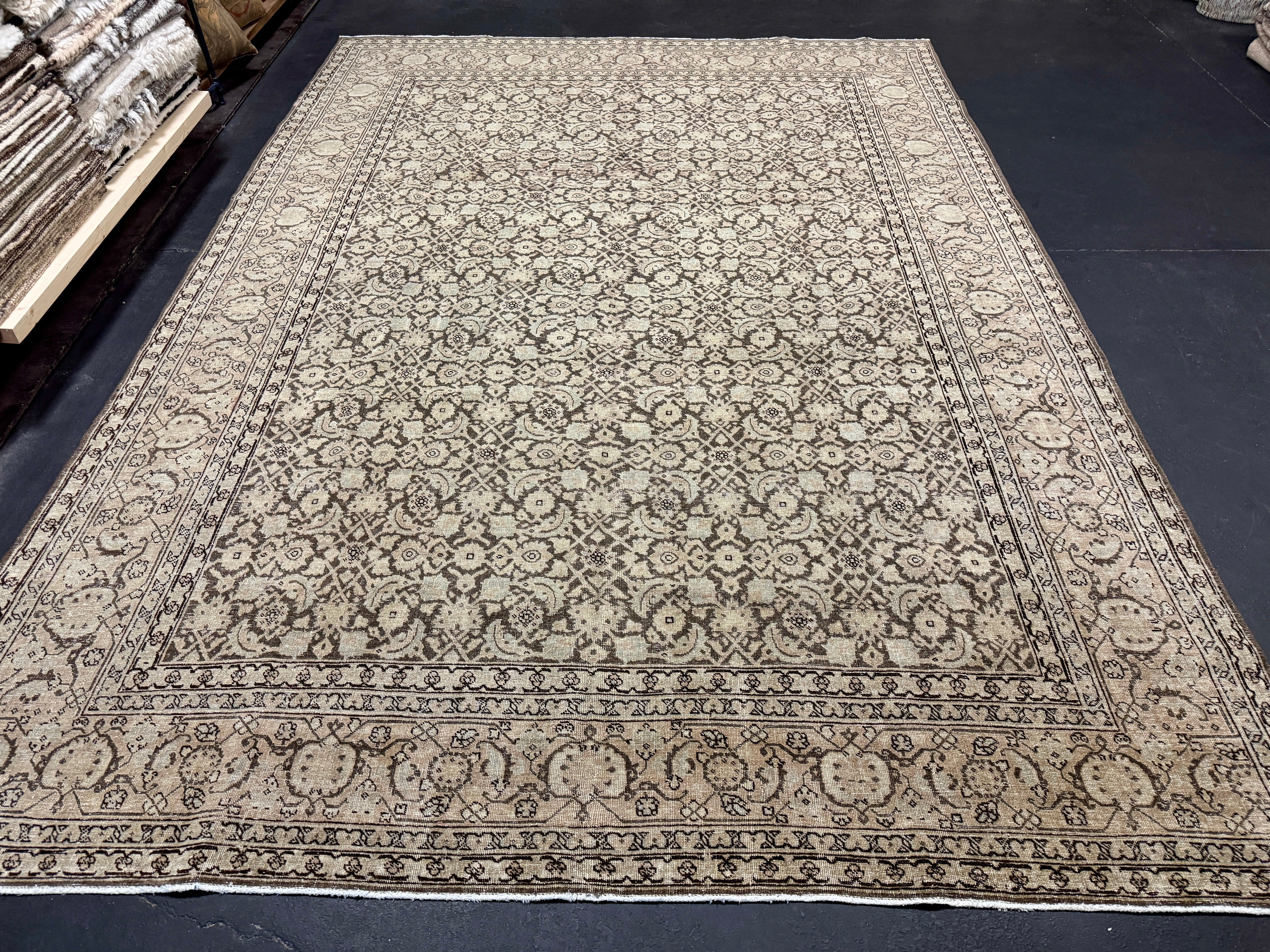 7’9 x 11’3 Classic Vintage Rug Muted Brown, Seafoam Blue &  Blush 5777 Linda's Barn