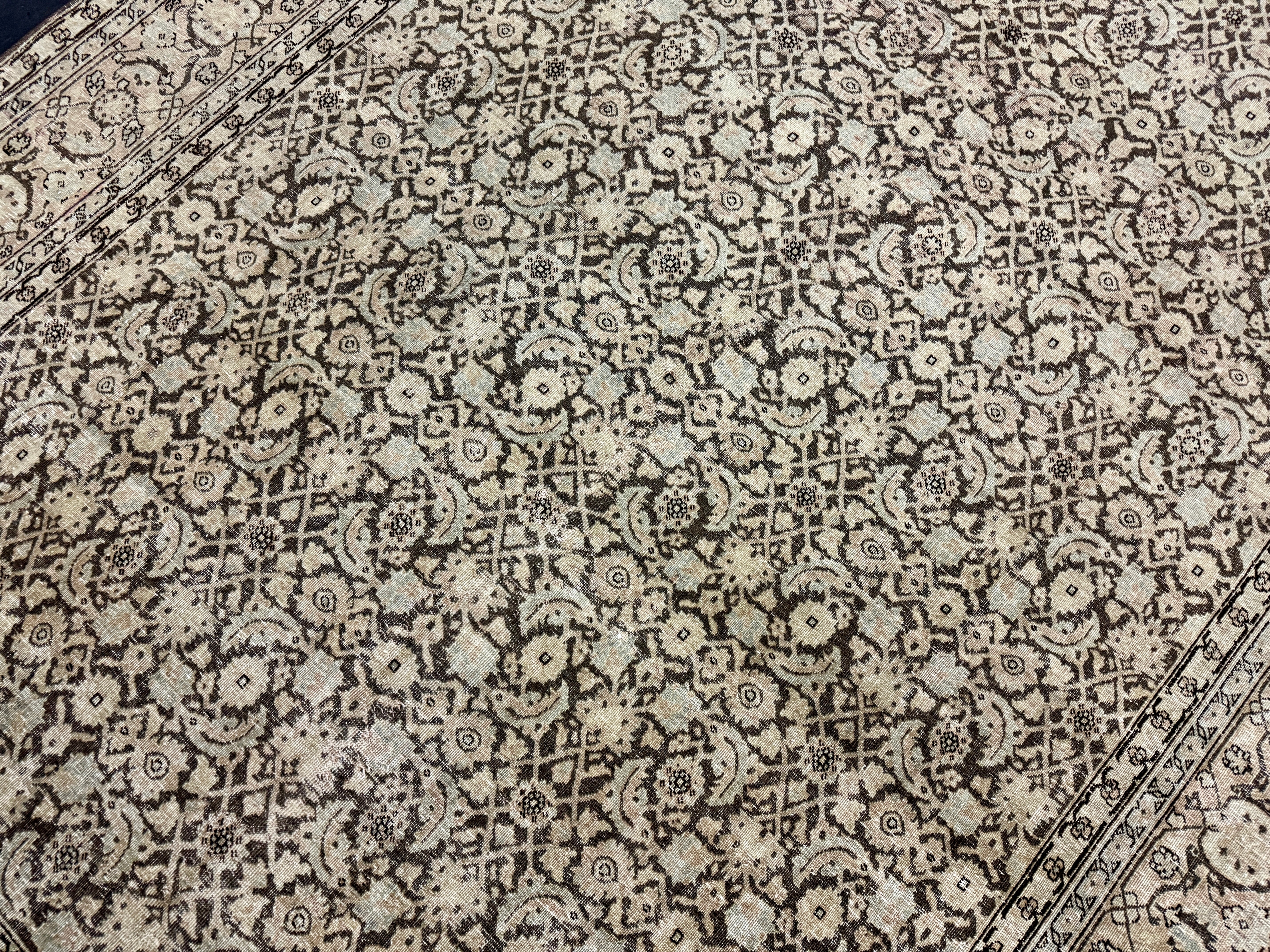 7’9 x 11’3 Classic Vintage Rug Muted Brown, Seafoam Blue &  Blush 5777 Linda's Barn