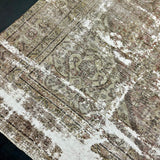 8’5 x 10’3 Classic Antique Rug Muted Gray & Red