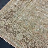 8’6 x 12’ Classic Vintage Rug Muted Beige, Green  &  Tawny Brown