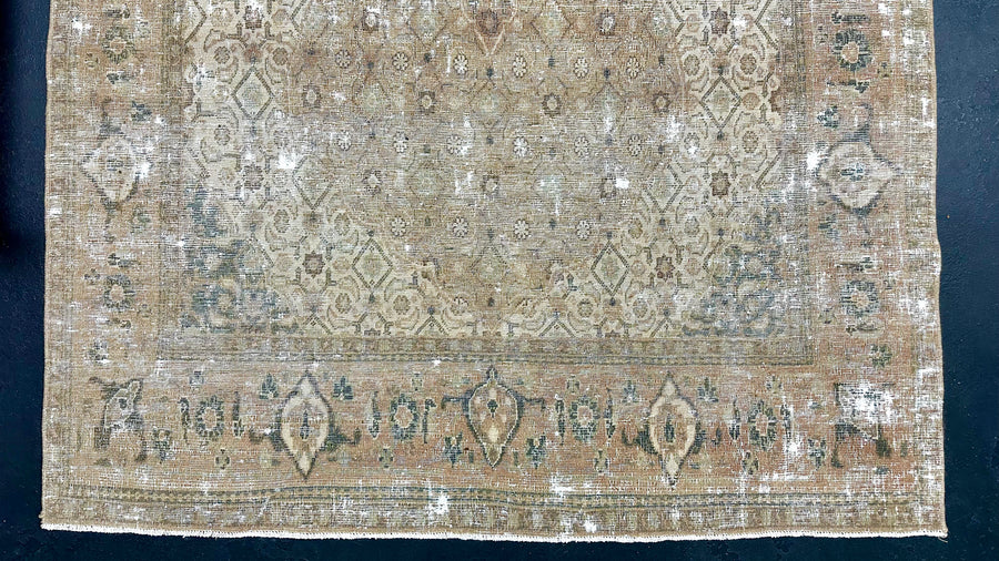4’5 x 9’5 Classic Vintage Rug Denim Gray-Beige, Pale Copper & Gray