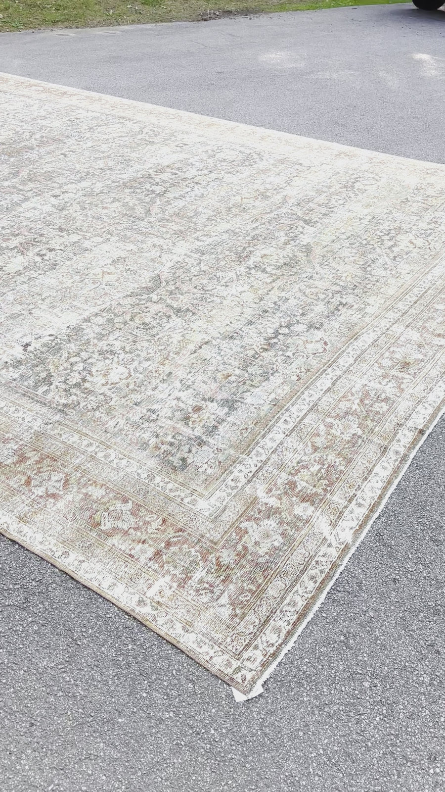 13’8 x 20’4 Classic Antique Rug Muted  Black, Rust, Blue & Green