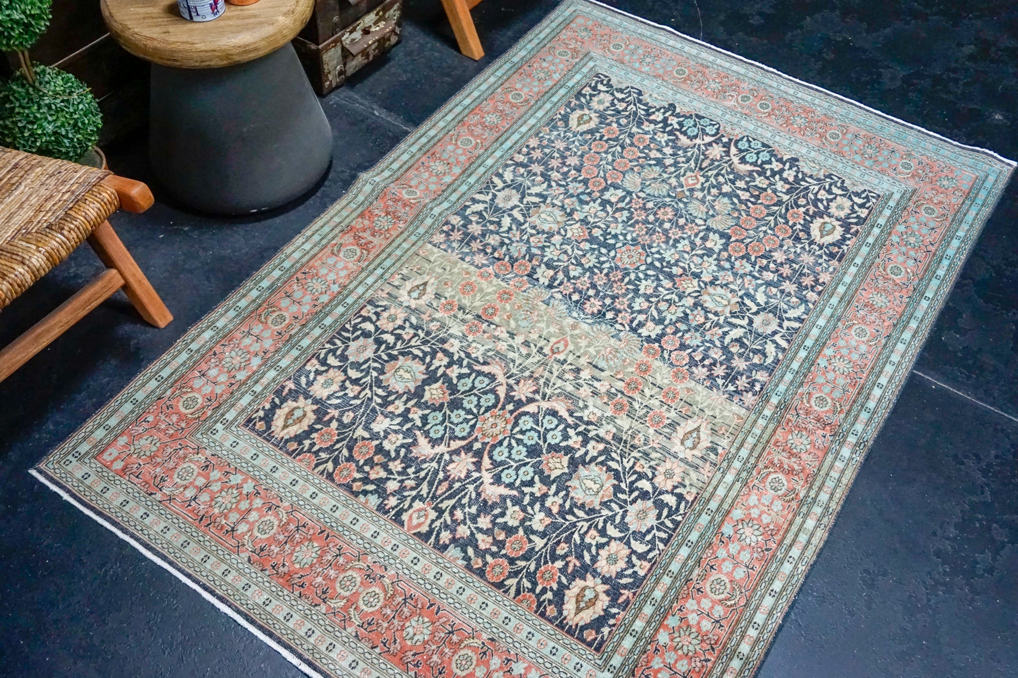 4’1 x 6’2 Classic Vintage Carpet Muted Blue, Red and Green Rug '3925 Linda's Barn